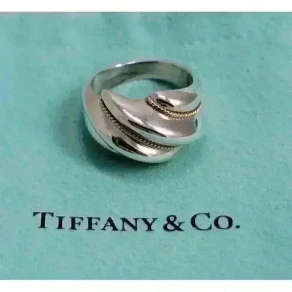 Tiffany & Co Sterling Silver 18kt Yellow Gold Shrimp Ring Size 5 - Picture 3 of 13